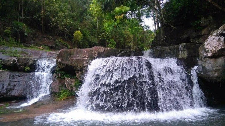 Khu du lịch Suối Mỡ