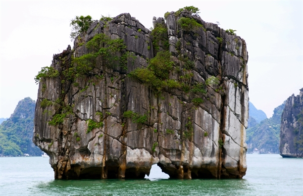 Dinh Lu Huong Vinh Ha Long