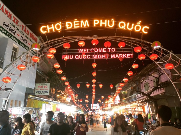 Cho dem Phu Quoc