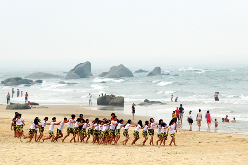 bãi biển Thiên Cầm