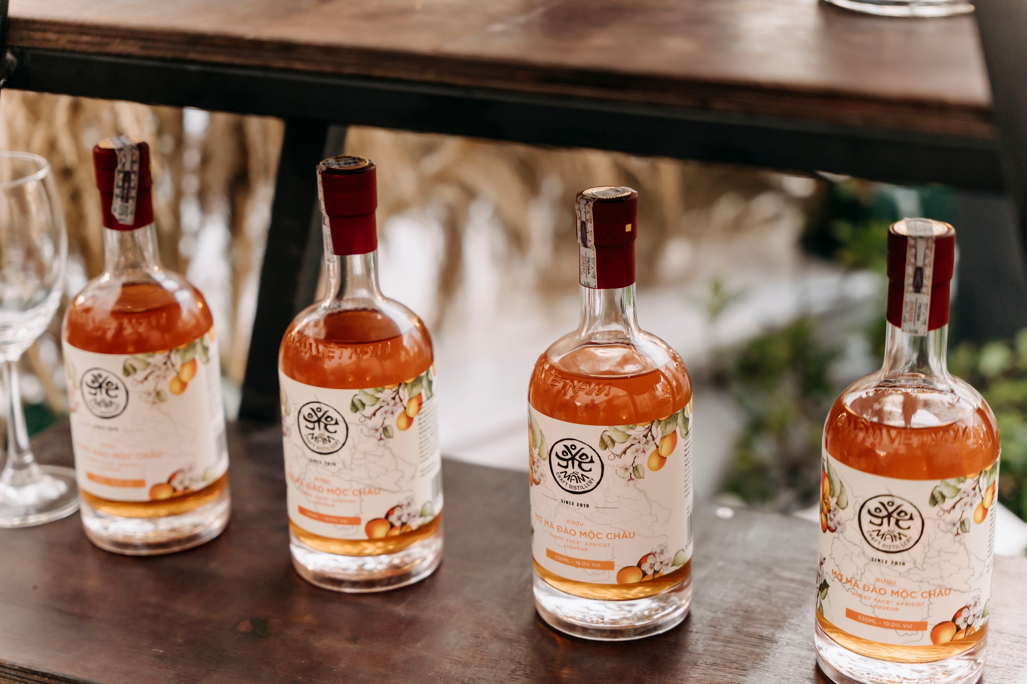 Mua rượu Mầm – vị mơ ở đâu giá tốt?