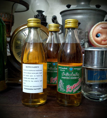 Rượu công sa đẻn Lào4